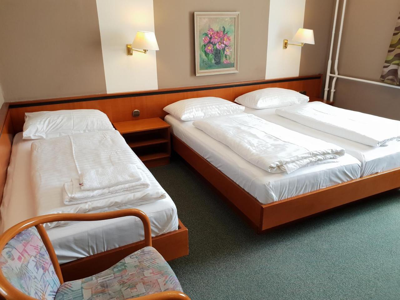 Parkhotel Krems מראה חיצוני תמונה