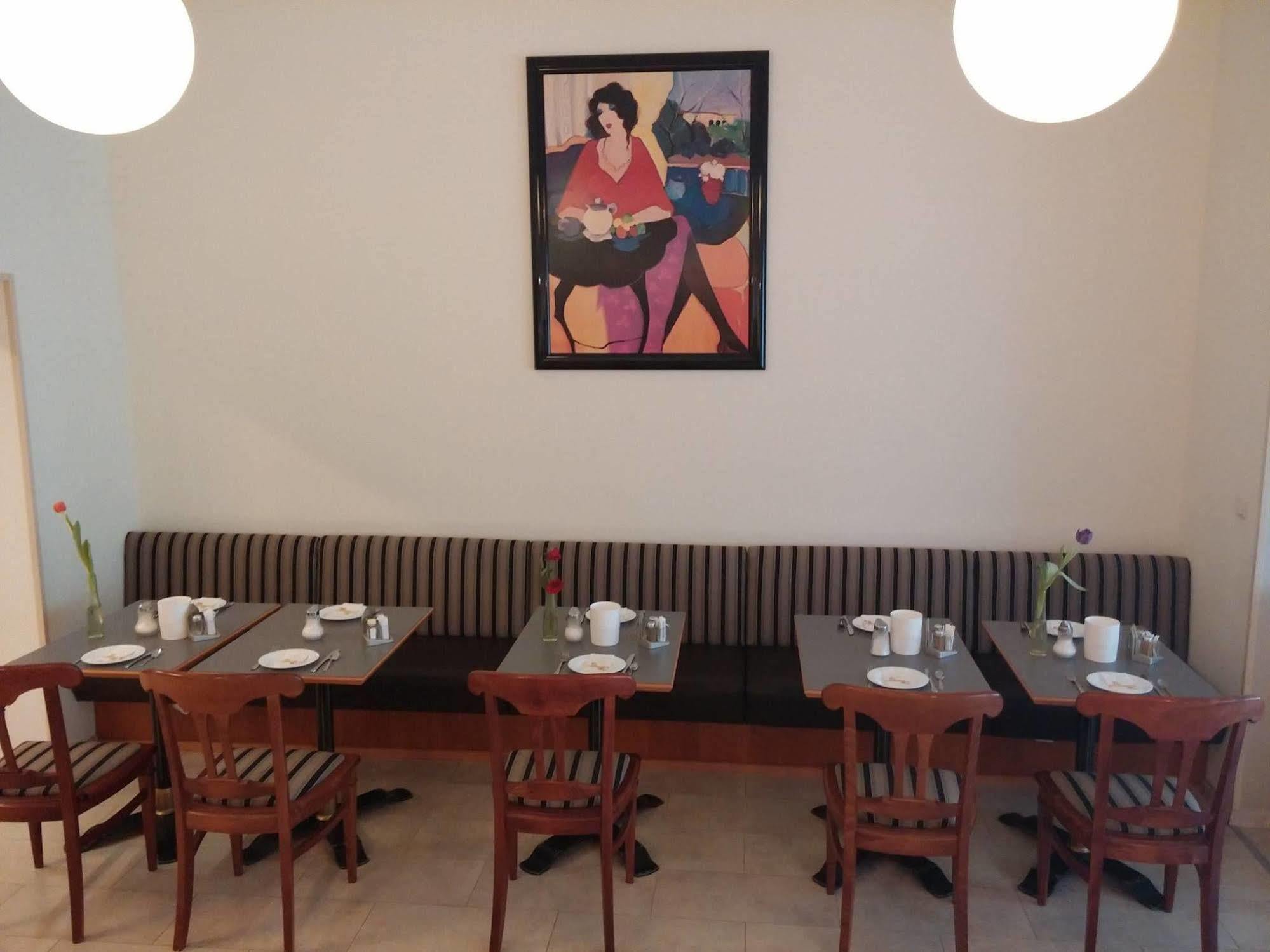 Parkhotel Krems מראה חיצוני תמונה